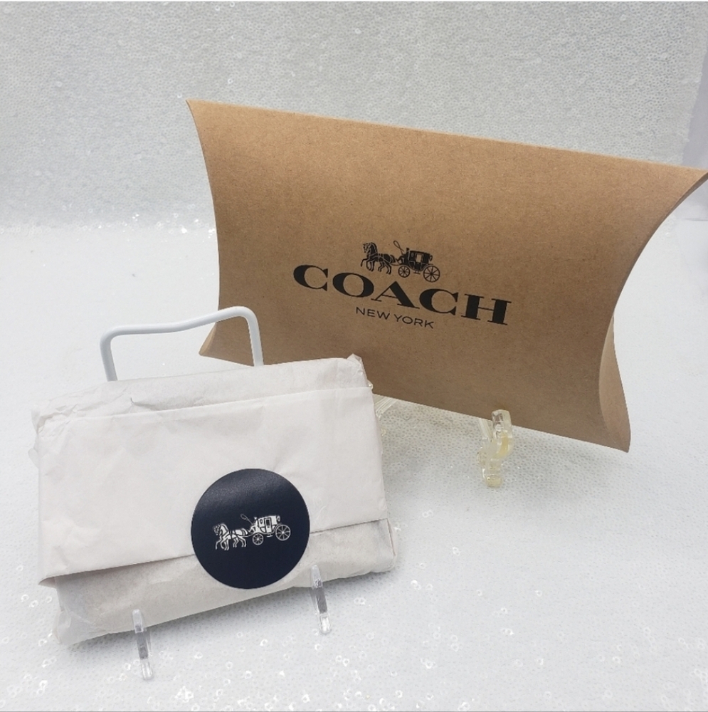 Coach Mini Skinny ID Window Card Case Keyring  Sleek Compact Retro Yellow - Picture 10 of 10